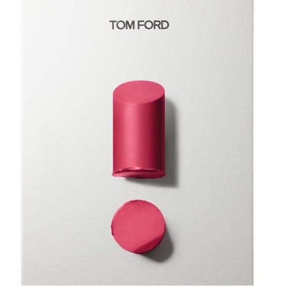 💋 TOM FORD Ultra Shine Lip Color - Remote Isle - Picture 5 of 9